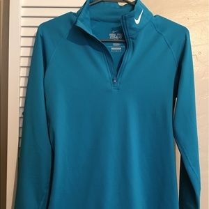 Nike Therma Fit Cold Weather Quarter Zip Top M
