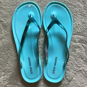 Steve Madden Jelly Flip Flops (Fits Size 7)