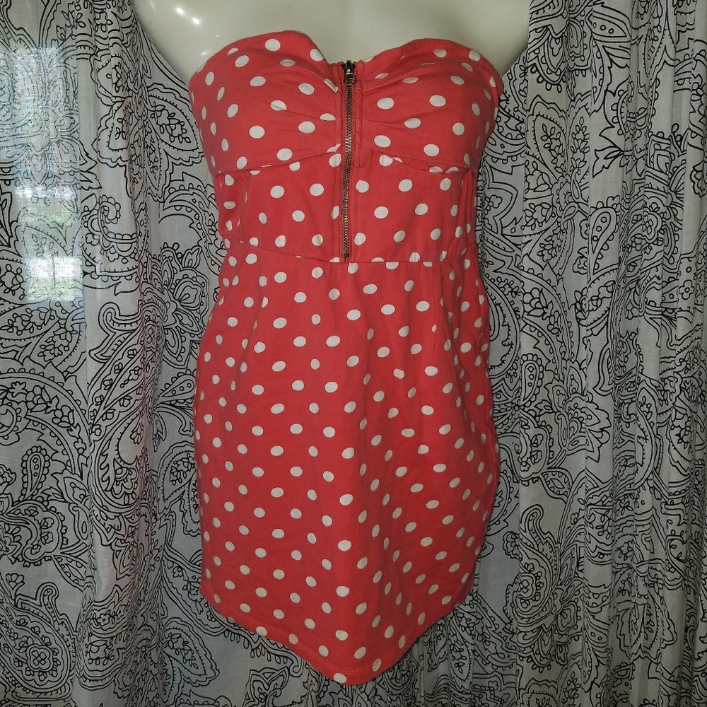 Forever 21 Strapless Dress with Front Zipper