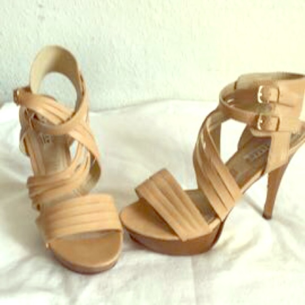 SEXY HEELS