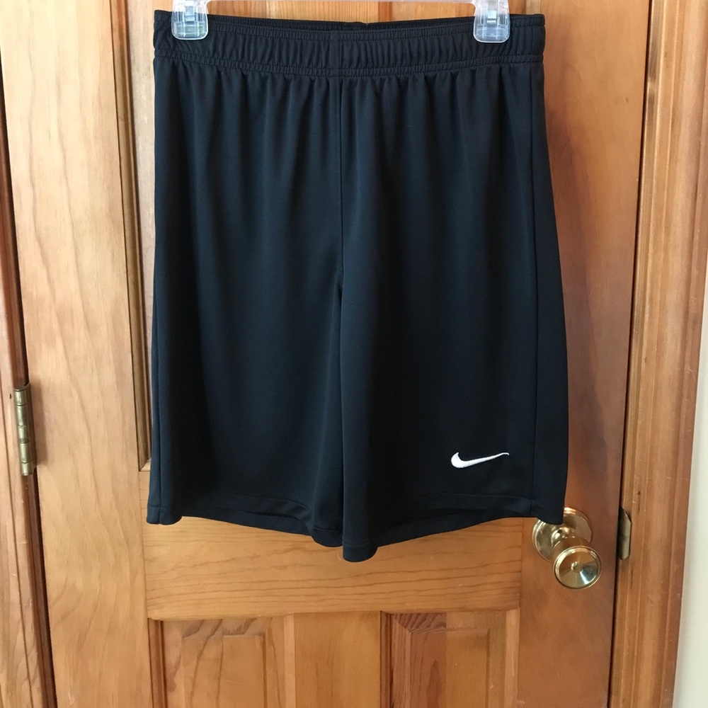 Black Nike Athletic Shorts ⚽️🏀🏈 - Picture 1 of 4