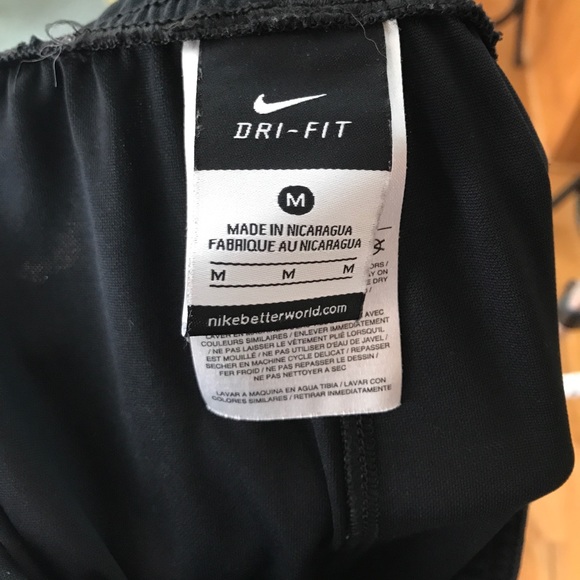 Black Nike Athletic Shorts ⚽️🏀🏈 - Picture 4 of 4