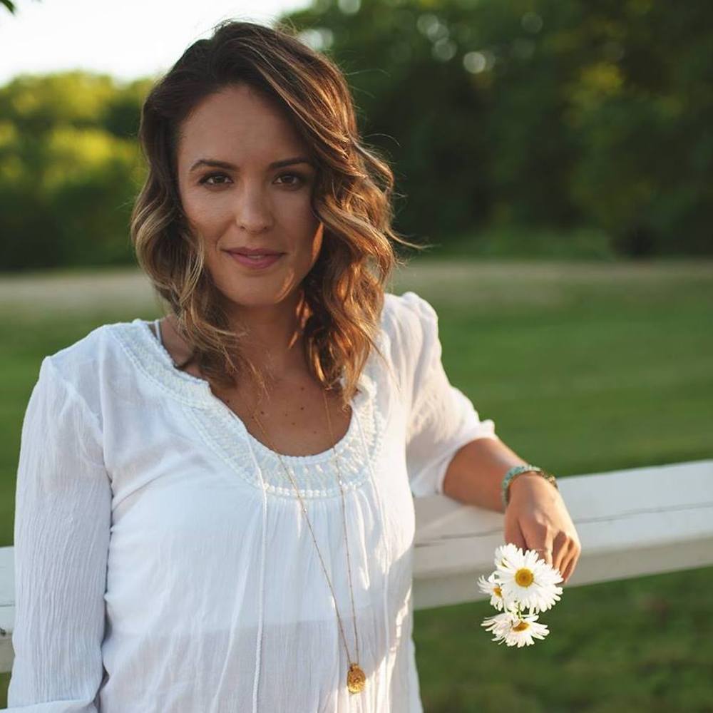 Meet your Posher, Tory