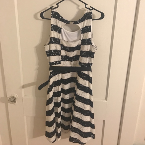 Black and White Stripe Lace Dress -Lane Bryant - Picture 4 of 4