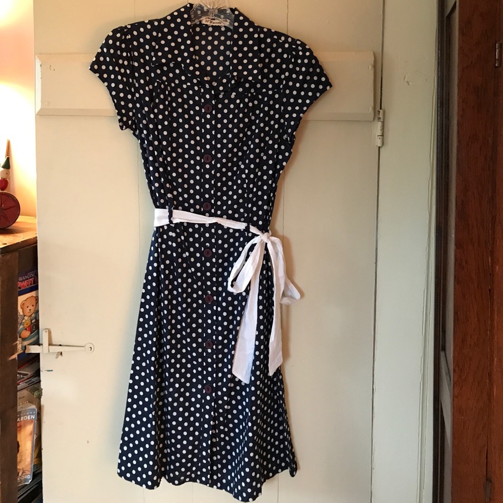 Forever 21 Navy and White Polka-dot shirt dress