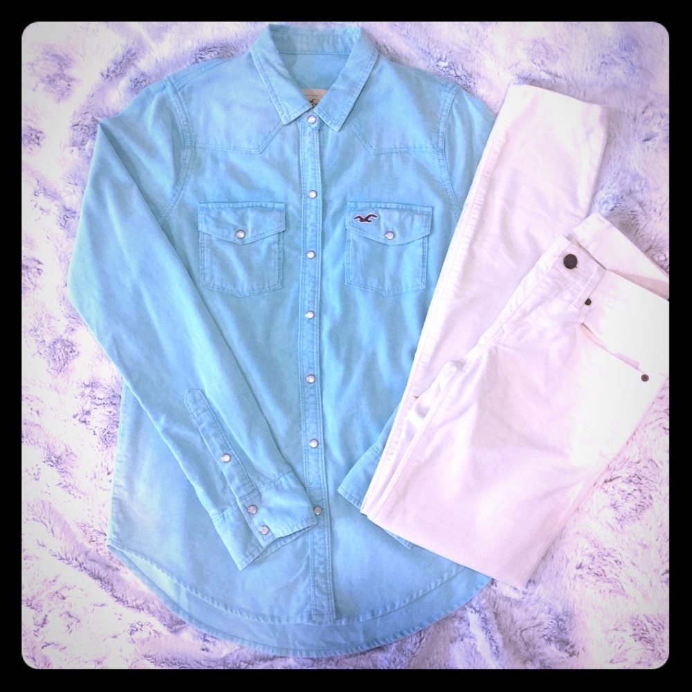 NWOT Hollister Tiffany Blue Corduroy Shirt