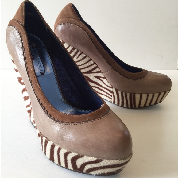 Poetic License Shoes - Poetic License Wedges