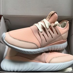 Women's Adidas Sneakers