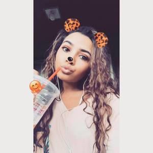 Meet your Posher, Toni