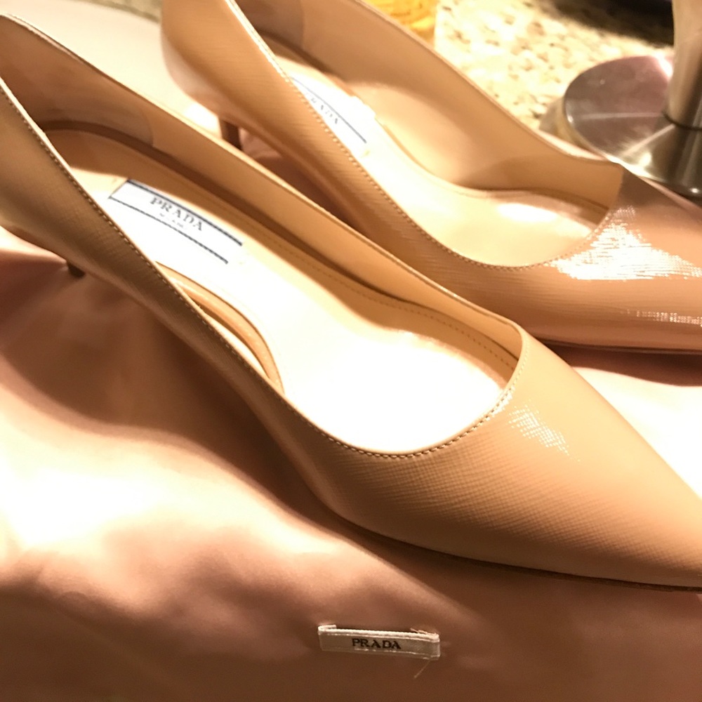 Never worn Prada 37.5 low heel pumps