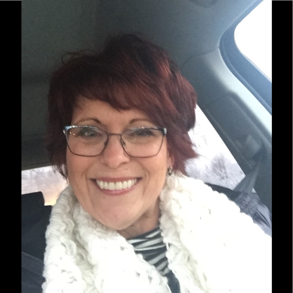 Meet your Posher, Cathy