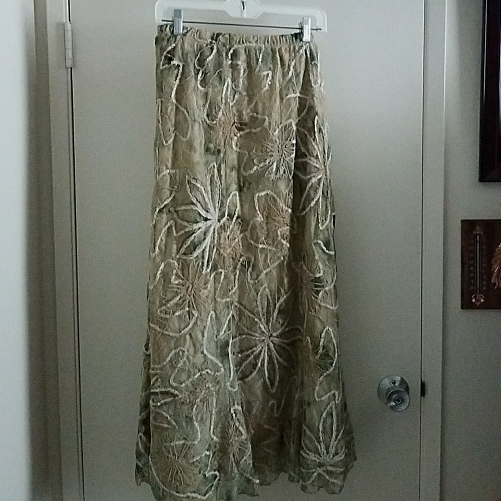 💓NWT Chico's 'Vintage' lace Colbert Skirt-khaki (CLEARANCE)