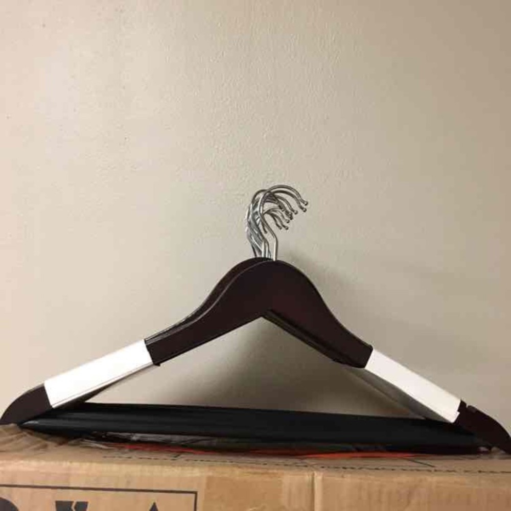 NEW 12 ct wooden hangers