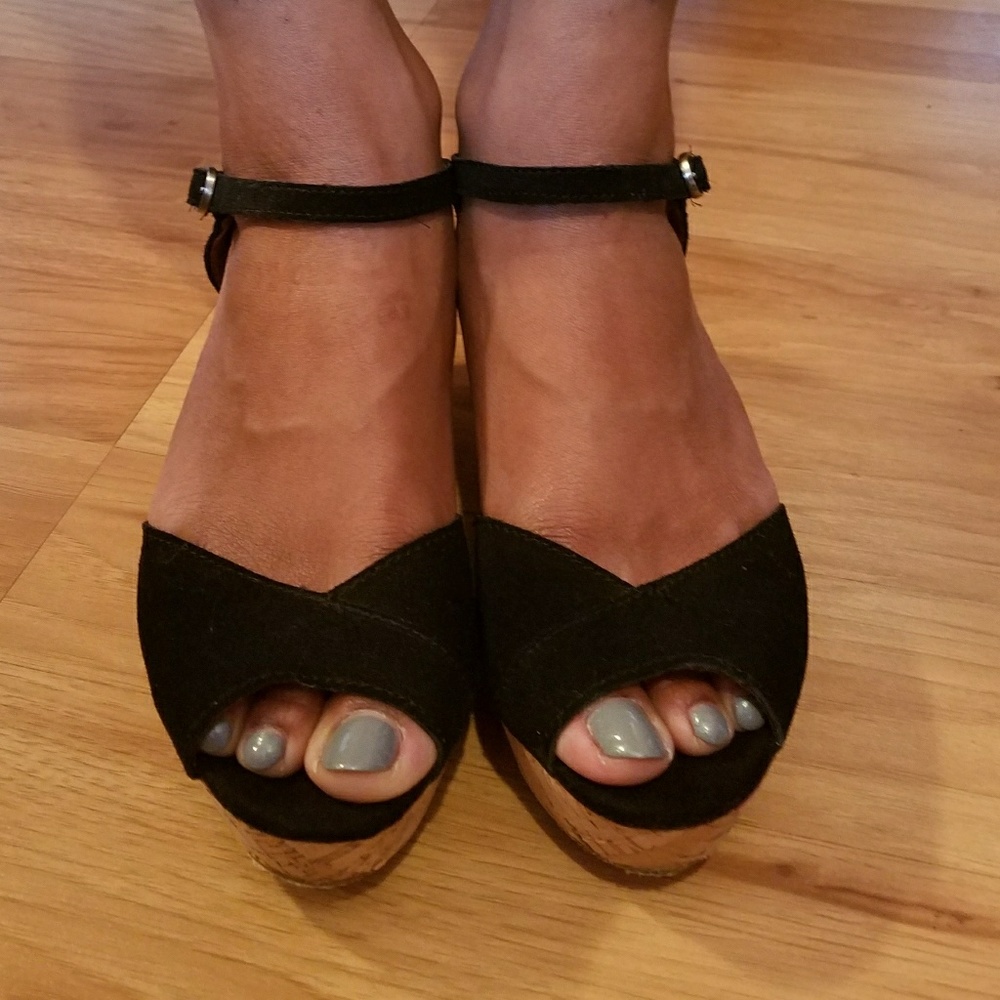 Tom's Black Suede Platform Wedge Sandal