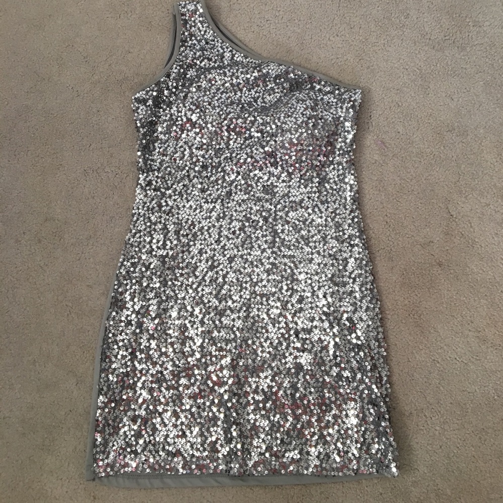 Silver one shoulder cocktail dress