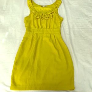 HOT HOT HOT lime green dress!