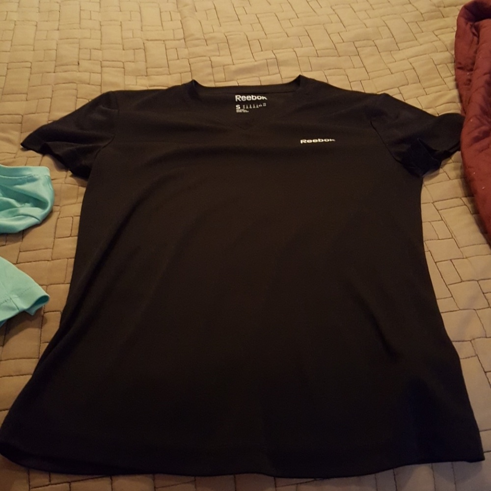 Black reebok shirt