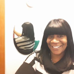 Meet your Posher, Sharon