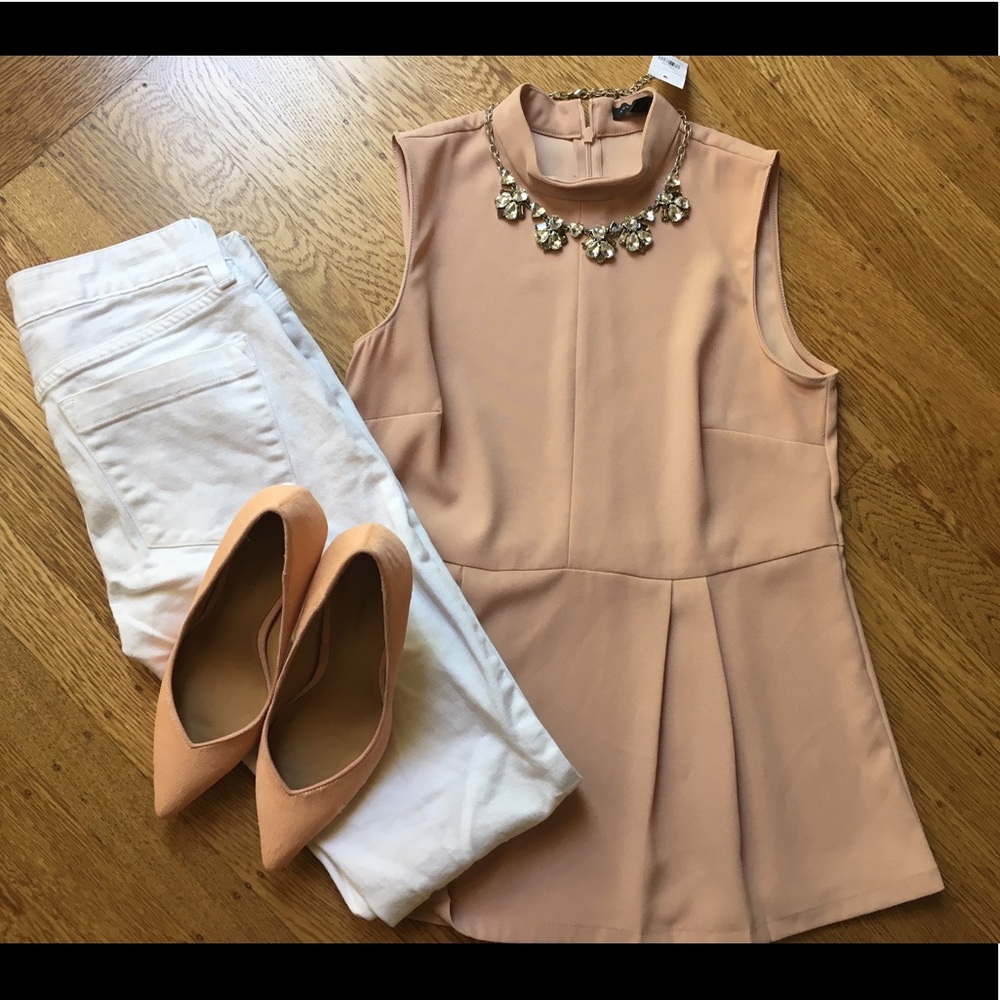 NEW with tags, blush pink peplum top size XS