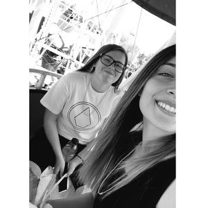 Meet your Posher, Hunter