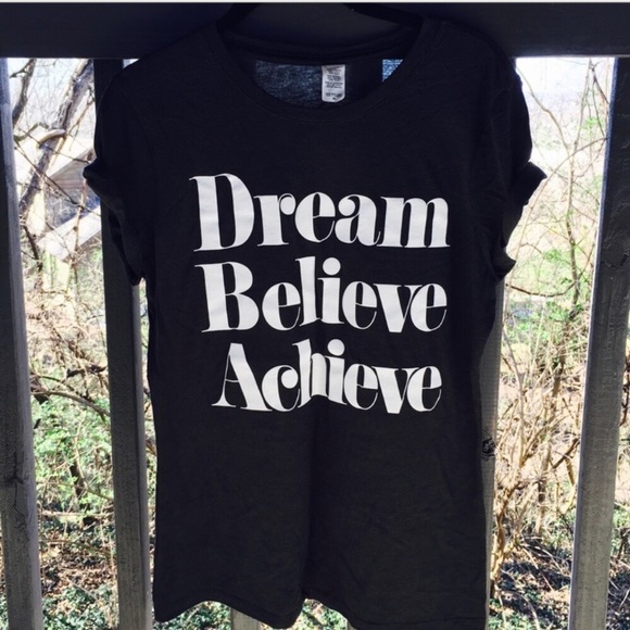 🎉HP🎉 LAST ONE • Super soft graphic crew - Picture 2 of 4