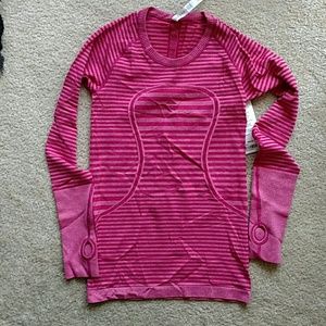Lululemon swiftly tech long sleeve crew