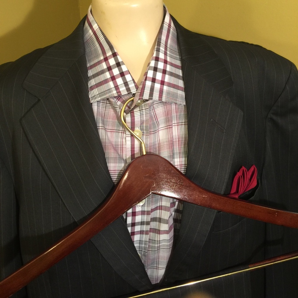 42 R CESARANI DARK GRAY 3 BTN WOOL 2 PIECES