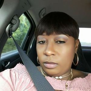 Meet your Posher, Keisha