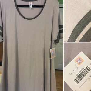 LuLaRoe Perfect T