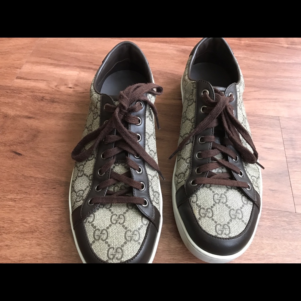 Authentic men's Gucci shoes