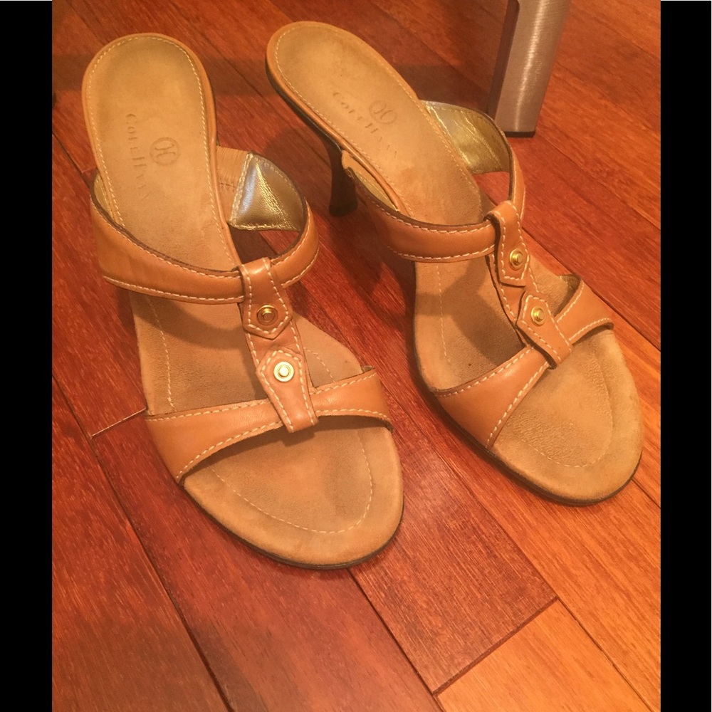 Cole Haan 2" Beige slide sandal.