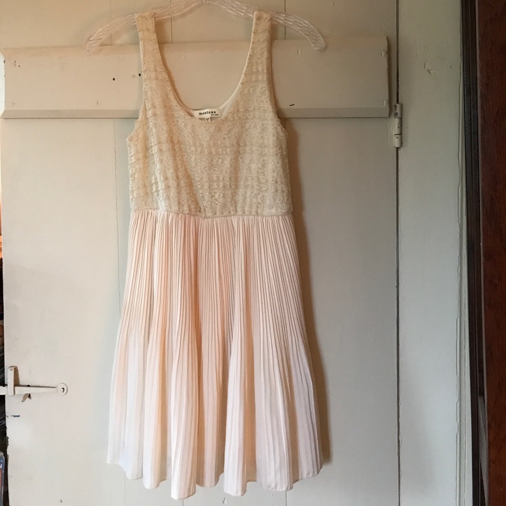 Monteau Dress with lace bodice and pleated skirt