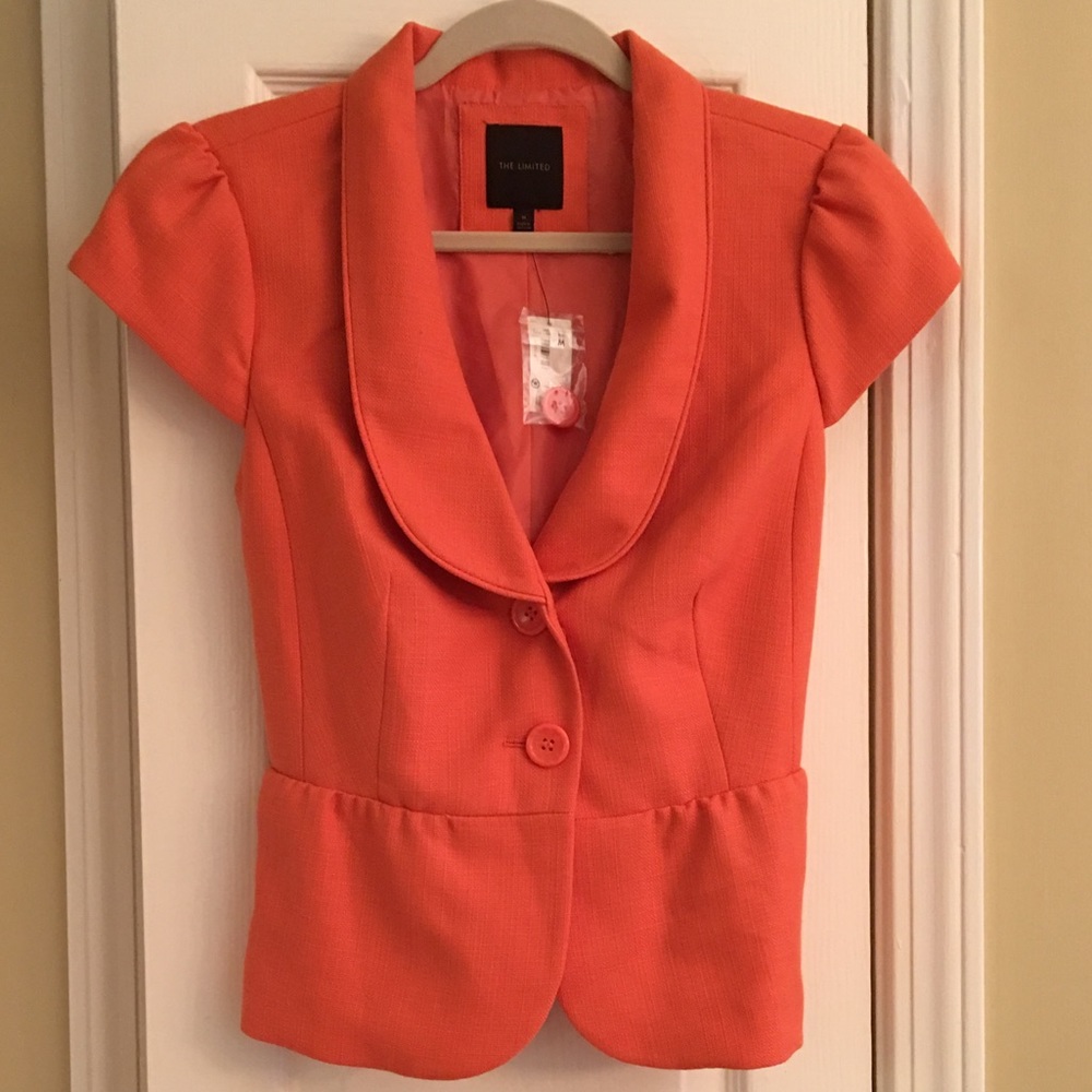 The Limited Short Sleeve Blazer Sz M