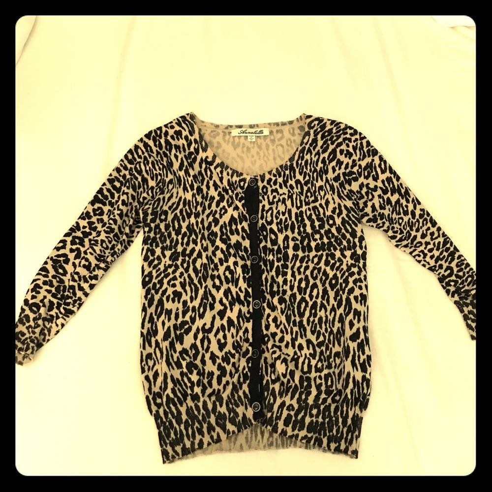 Adorable Button down cardigan/camisole!