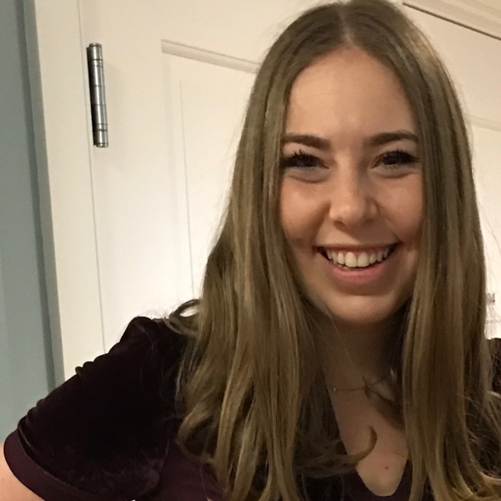 Meet your Posher, Lexi