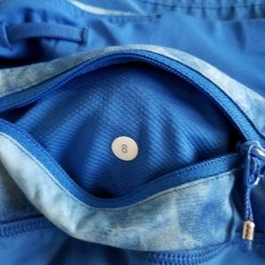 Lululemon shorts size 8