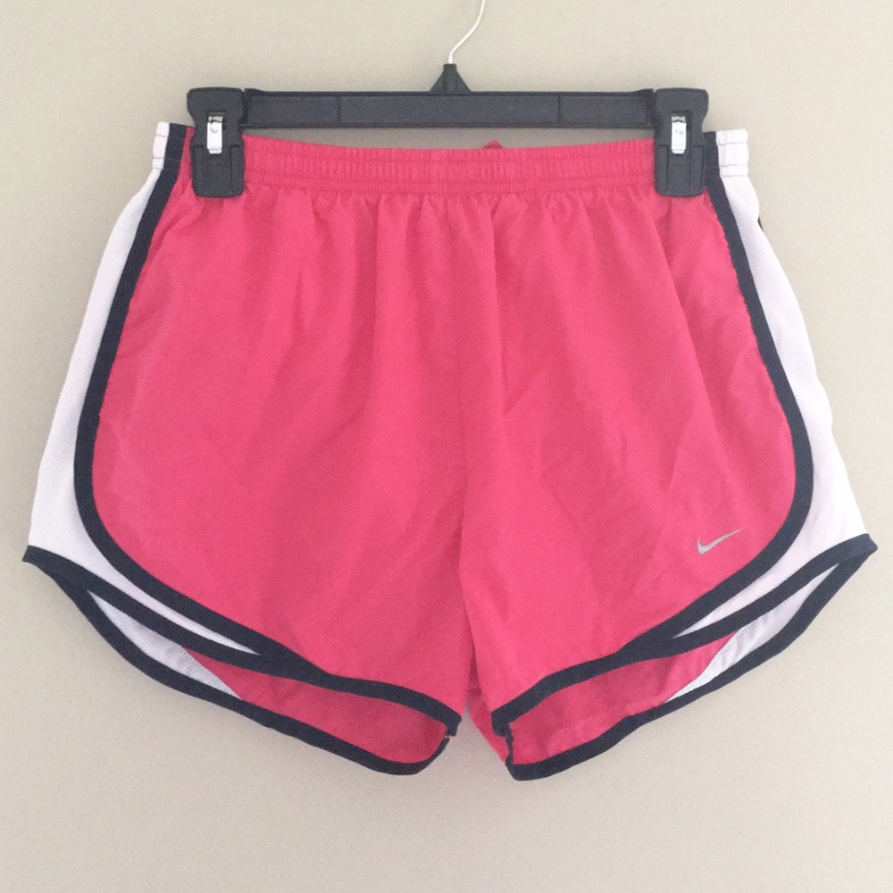 Nike Women's Dry Tempo Running Shorts - Size M