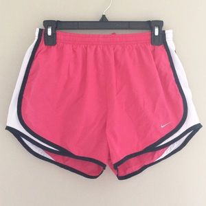 Nike Women's Dry Tempo Running Shorts - Size M