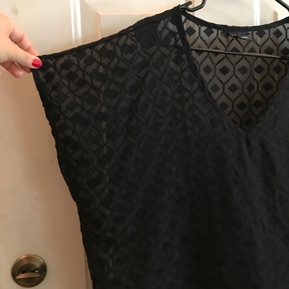 BLACK TOP - Picture 2 of 3