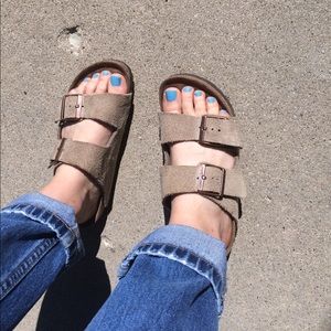 BIRKENSTOCK