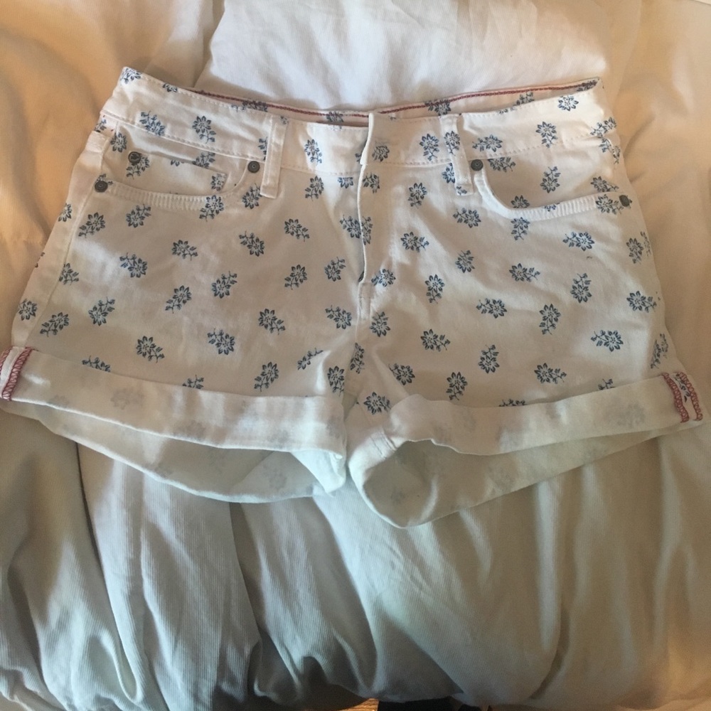 Never worn Sanctuary Denim Jean shorts