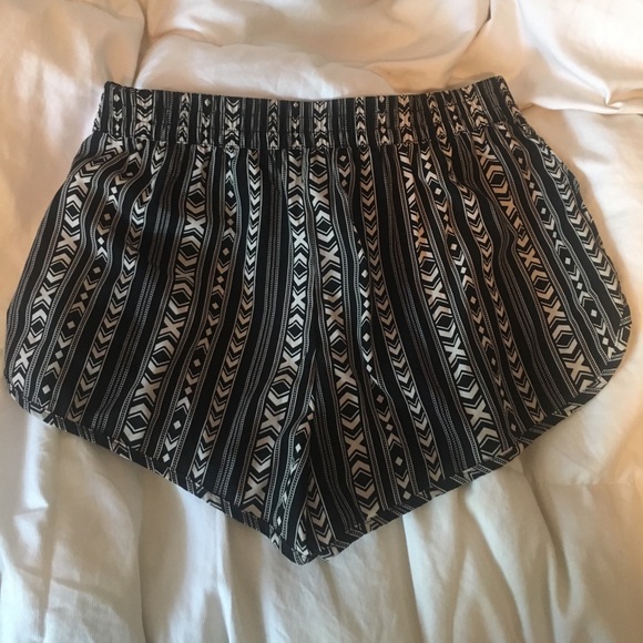 Forever 21, medium, tribal shirts - Picture 2 of 2