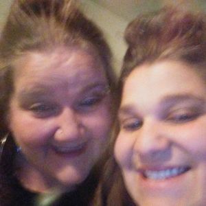 Meet your Posher, Whitney