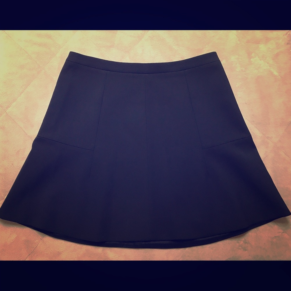 EUC J Crew Black Flared Skirt - 6
