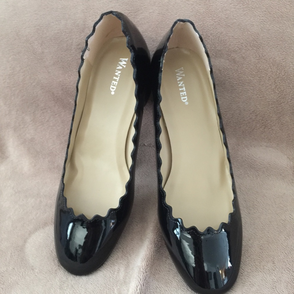 NEW Black Patent Pumps 7 1/2 by WANTED