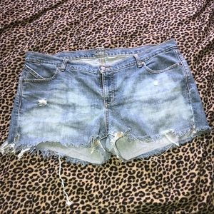 Old navy shorts * customized by me * size 20