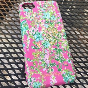 Lilly Pulitzer iphone 7 case.