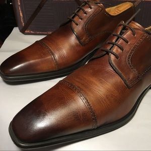 Magnanni Burnished cap toe derby