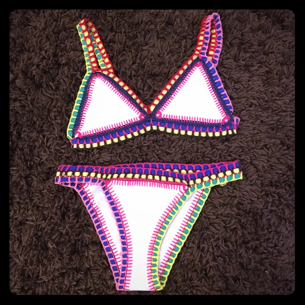 Crochet triangle bikini!!!