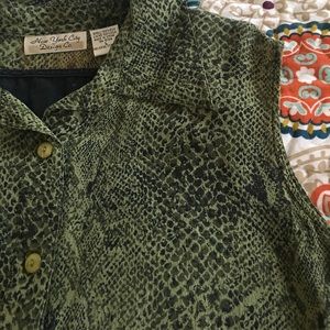Olive Green Collared Sleeveless Shirt